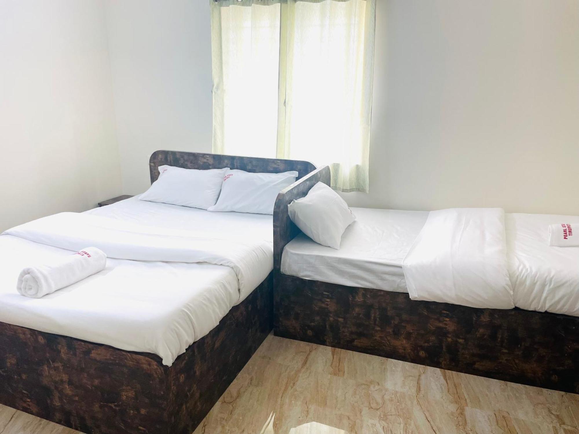 Pearl Stays, Tirupati - Very Convenient For The People Coming From Bangalore And Chennai - You Can Skip City Traffic While Reaching Any Temple In Tirupati - Covered Parking - 24Hrs Front Desk And Hot Water - Free Wifi - Flexible Checkin-In Check-Out Экстерьер фото